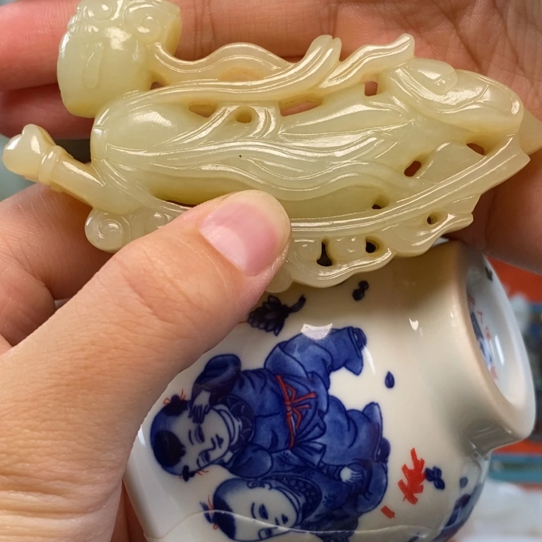 大*青花瓷茶杯一个飞天