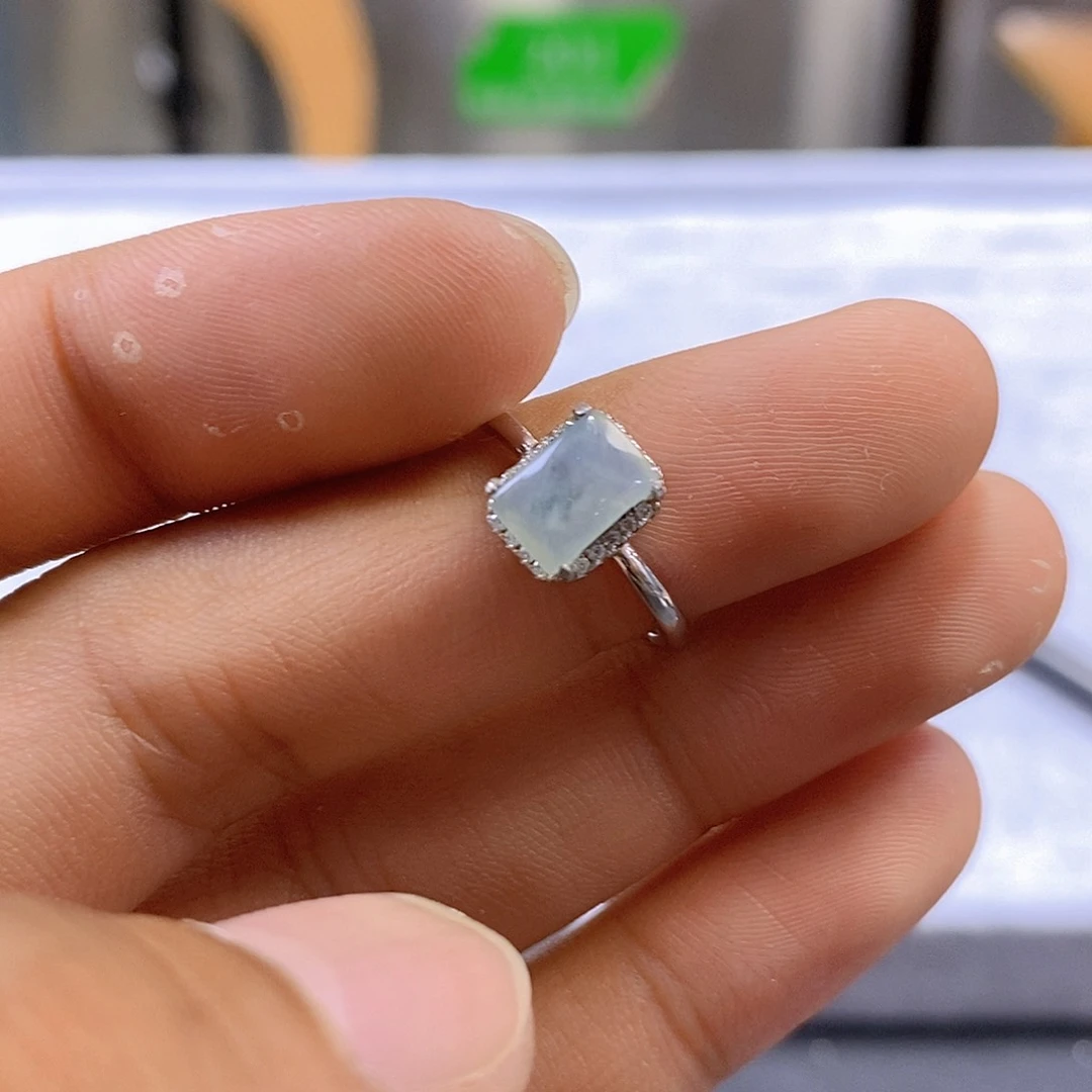 翡翠戒指银S925镶嵌7号