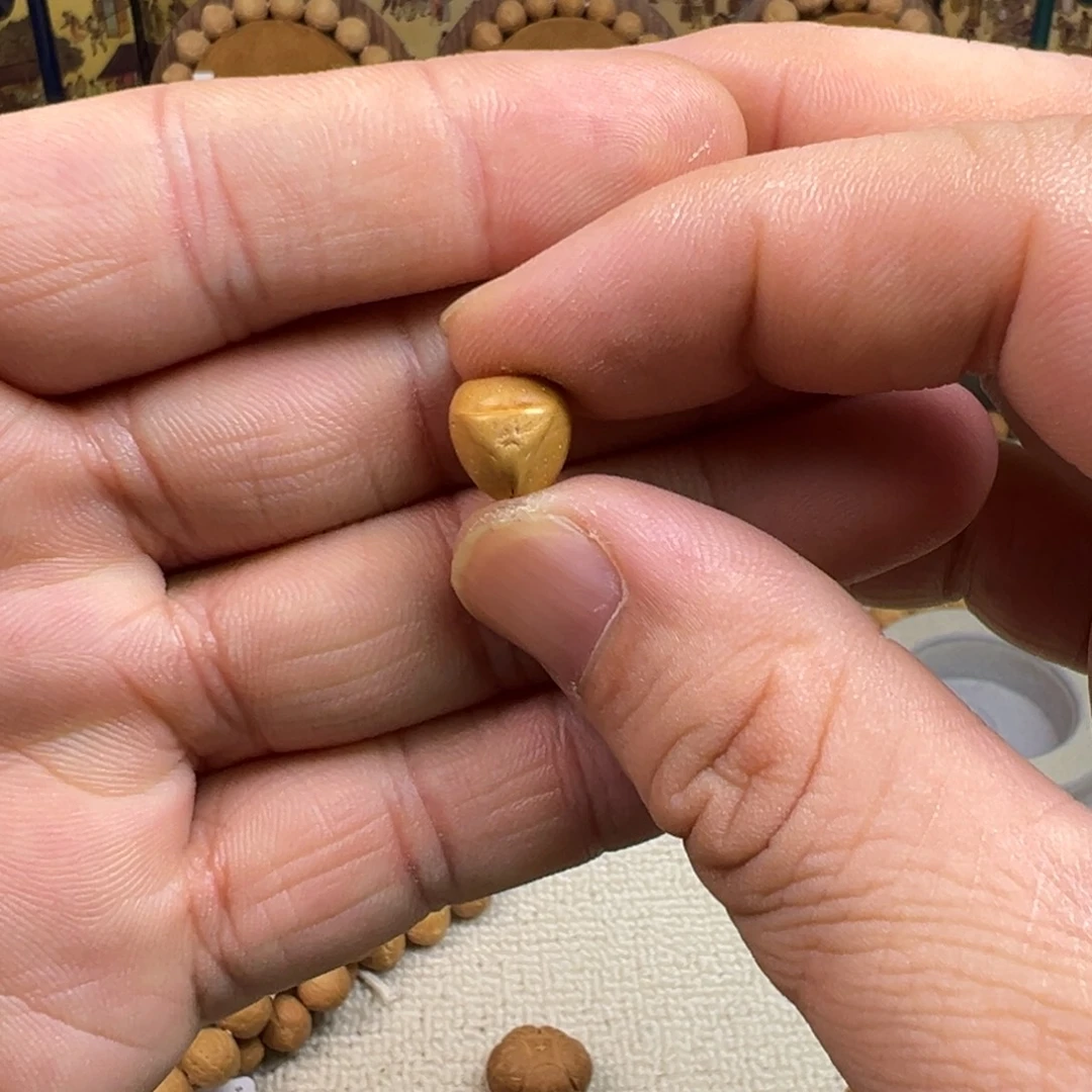 r***o凤眼菩提手串9.5mm左右龙塔