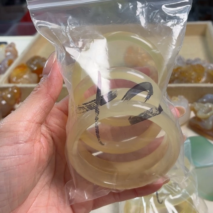 玛瑙/玉髓未镶嵌吊坠(不含链)