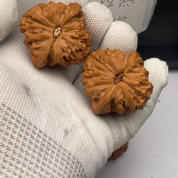 小***慧把件文玩核桃南疆石41