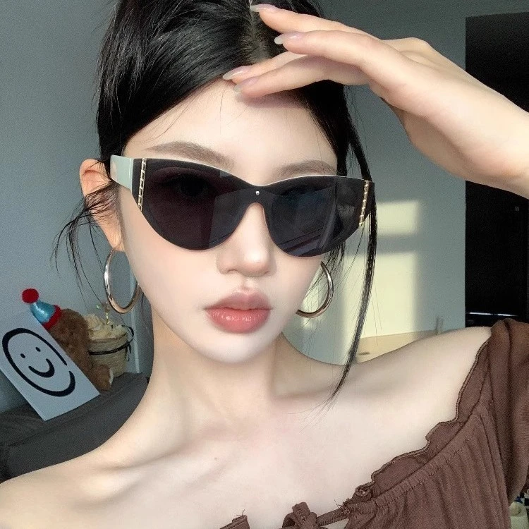 复古无框一体高级质感gm猫眼墨镜女方圆脸显瘦2025新款太阳眼镜