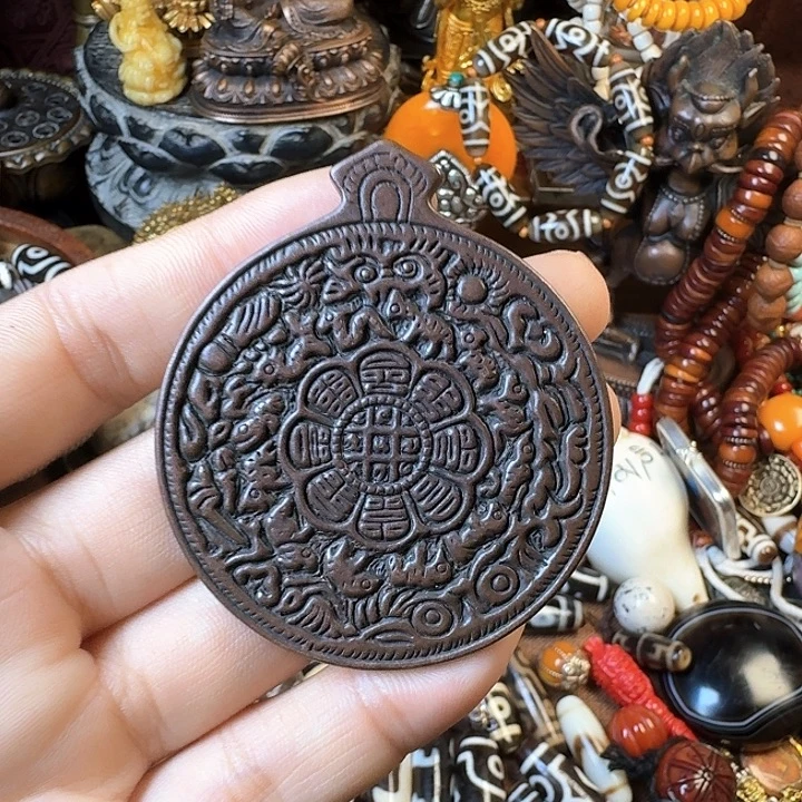 泥塑独特设计扎西德勒