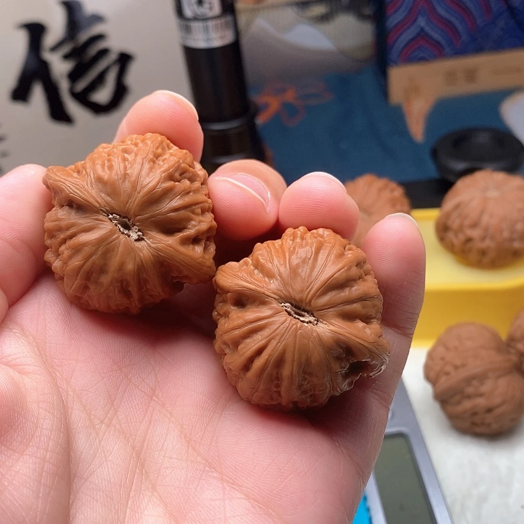 爱***白37铁锤妹妹打底微瑕