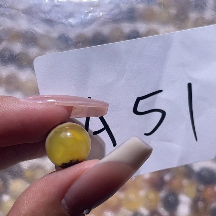 琥珀未镶嵌裸石11.4福利
