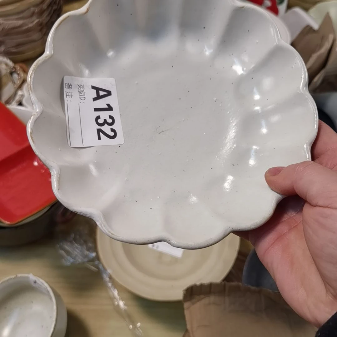 瓷片微瑕粗陶梨花深盘三个一组白色