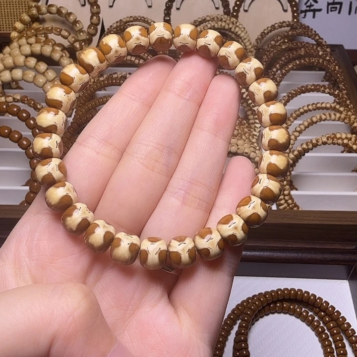 瑞***宫紫金鼠，熊猫，卡9规格