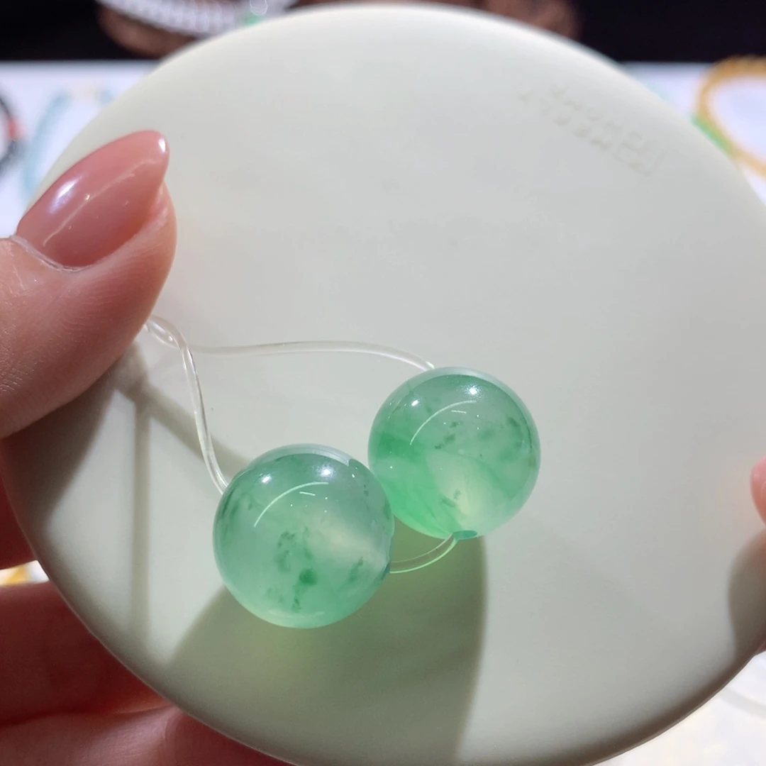 散珠翡翠一对卡16.1