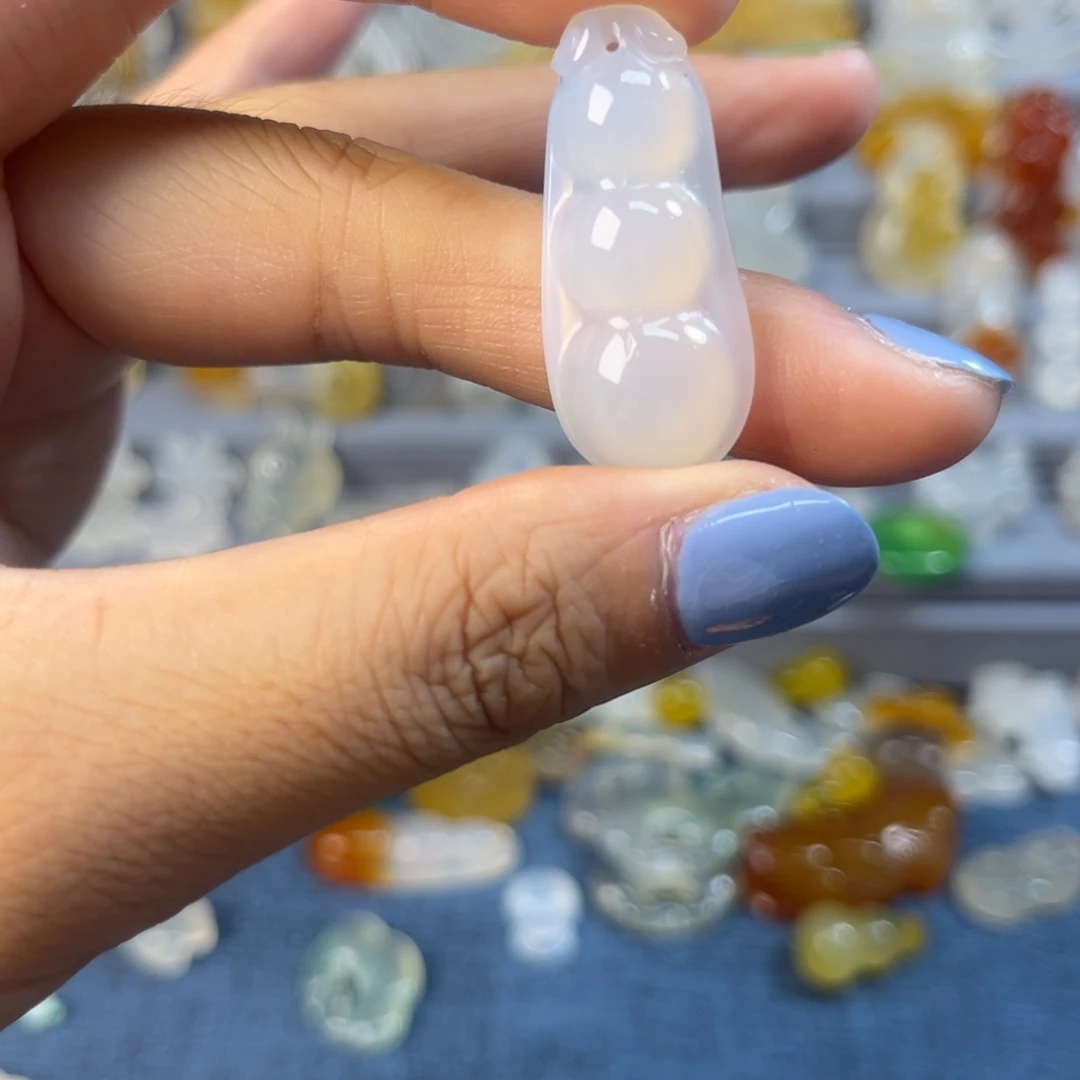 玛瑙/玉髓未镶嵌颈饰