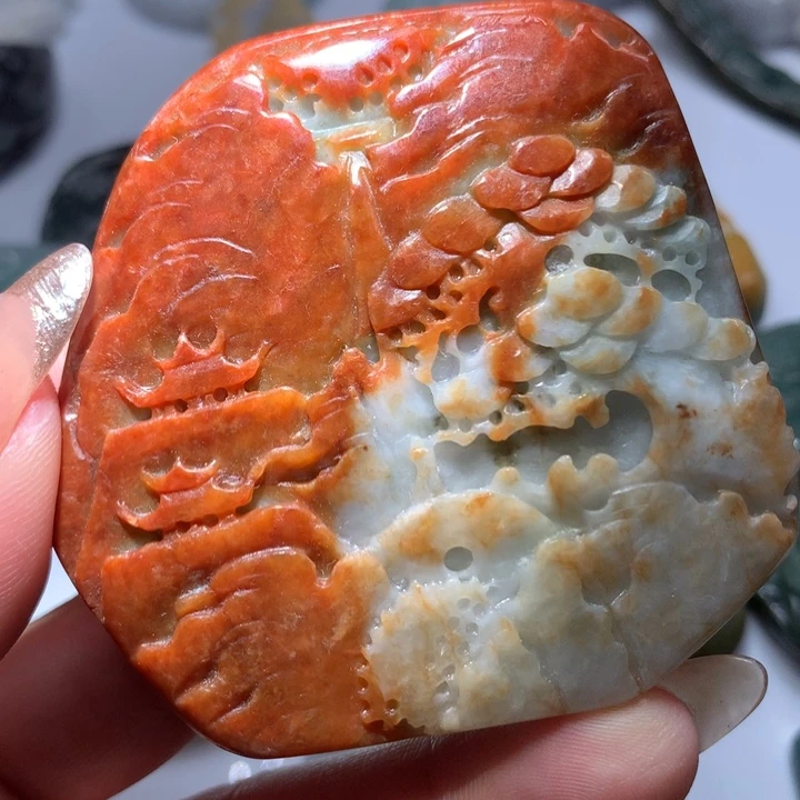 翡翠未镶嵌颈饰保真天然A货翡翠