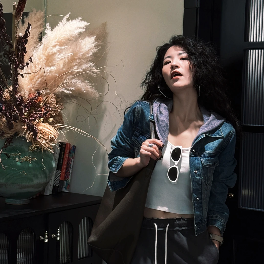 MIRROR 【涛姐精选】 嬉皮girl 牛仔拼色连帽外套
