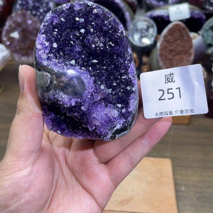 未镶嵌珠宝半成品水晶