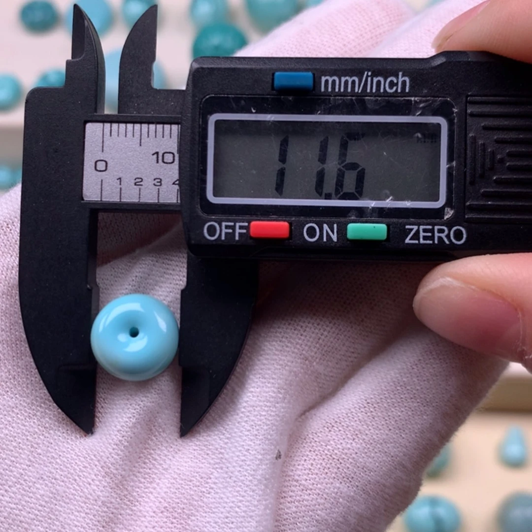 【闪购商品】未镶嵌绿松石珠宝奇石