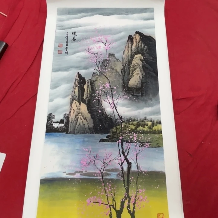 国画花鸟等图案为一体三尺