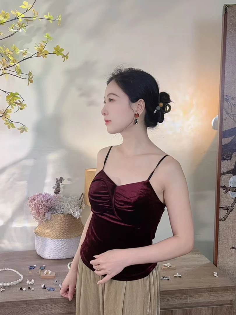 【珊姐】SA027（带胸垫）丝绒吊带秋冬女打底保暖内衣新中式性感修身