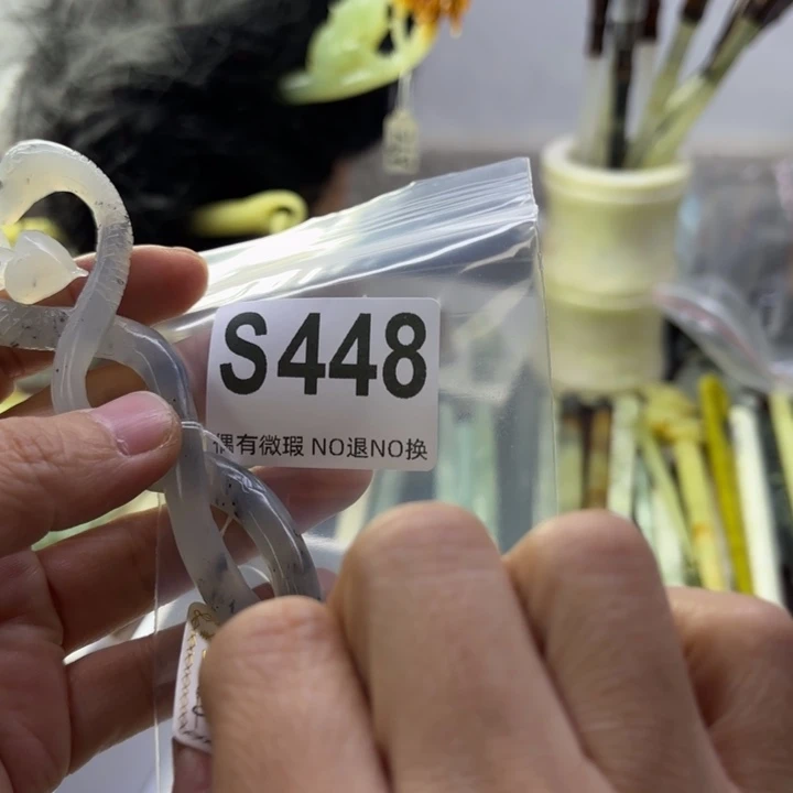 蛇纹石玉发饰合金冰*娃