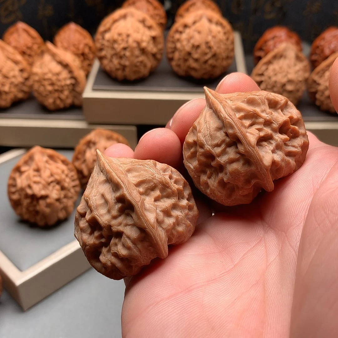 文玩核桃吊坠野核