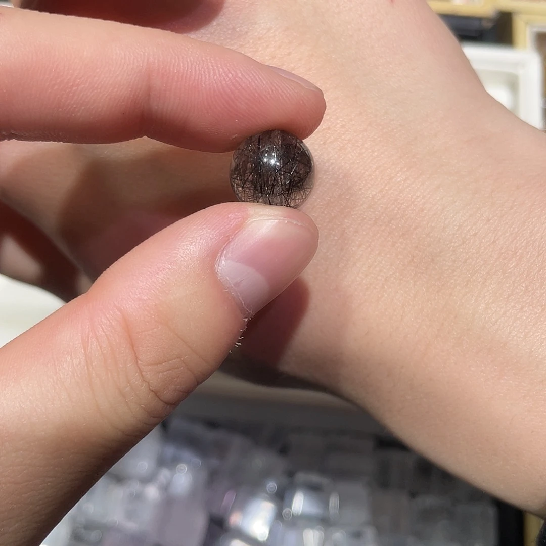 水晶珠宝半成品未镶嵌每****?打孔，不退不换