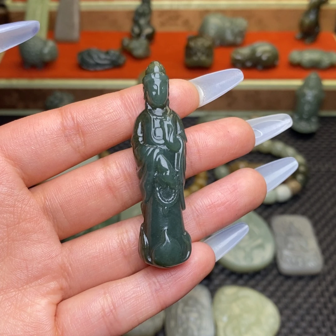 和田玉颈饰未镶嵌?***?