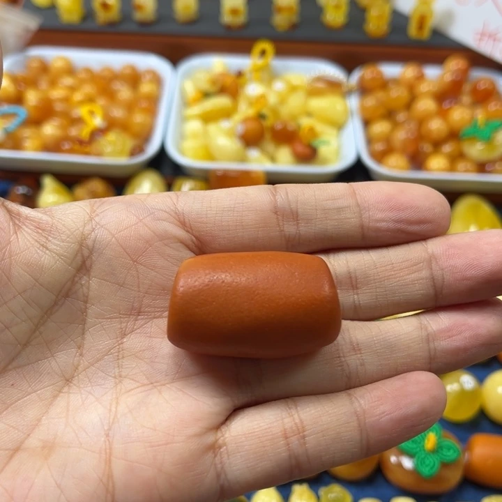 琥珀未镶嵌裸石卡36老蜡橘皮马蹄珠