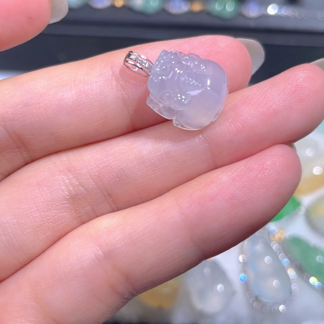 颈饰18K金镶嵌翡翠翡翠