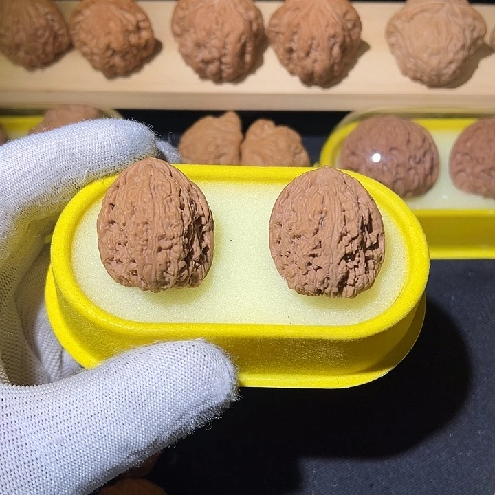 文玩核桃吊坠32尺南疆手捻