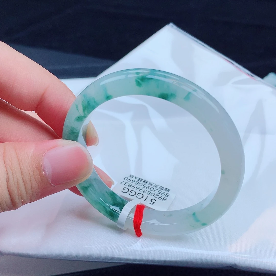 翡翠手镯未镶嵌天然缅甸翡翠A货手镯