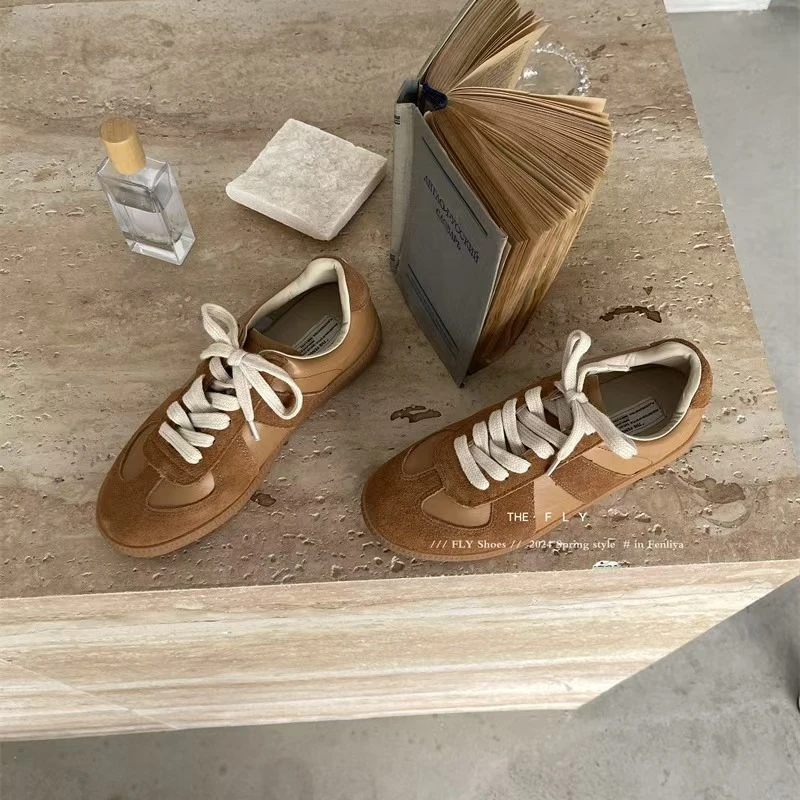不补惠棕色德训鞋女厚休闲运动鞋2025时尚新款拼色百搭阿甘鞋板鞋