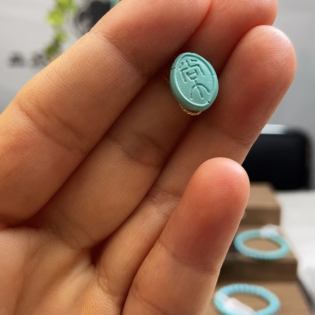 未镶嵌绿松石珠宝奇石