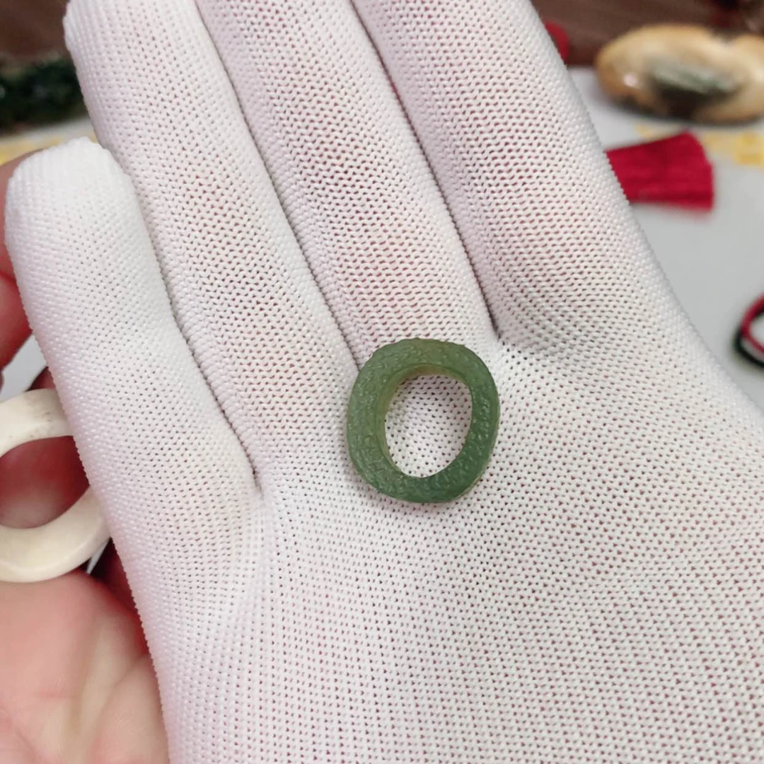 【闪购商品】岫岩老玉（透闪石质玉）颈饰未镶嵌用****9