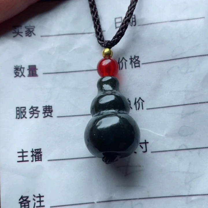 和田玉颈饰未镶嵌快**天