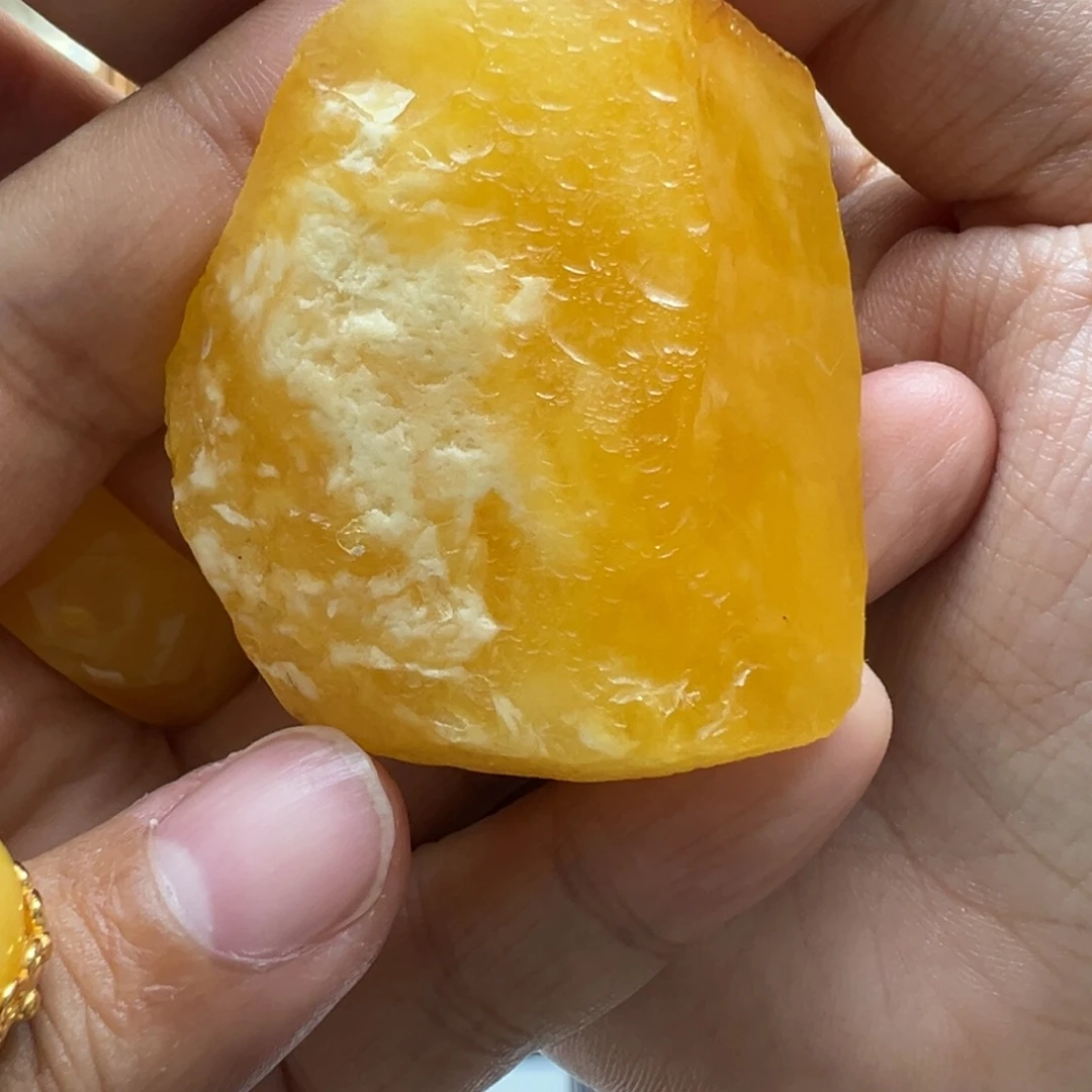 小***爱定制琥珀蜜蜡定制