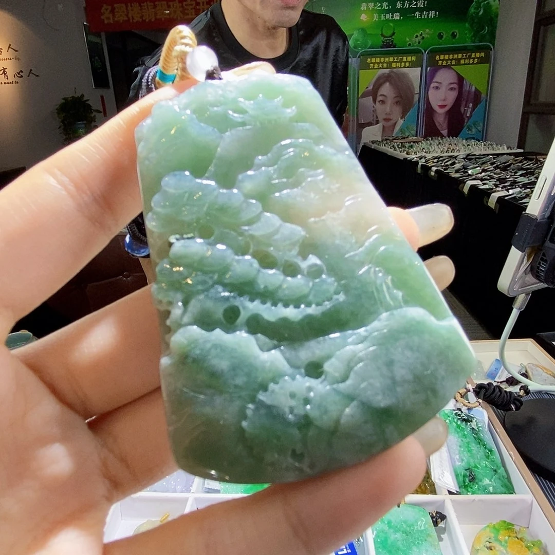 颈饰未镶嵌翡翠翡翠