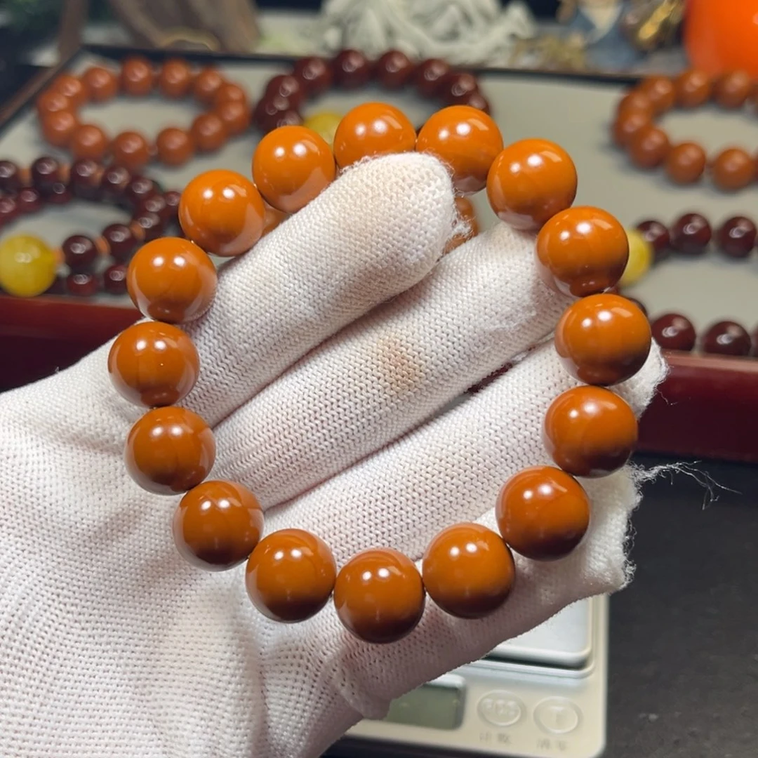 泰***哥吊坠橄榄核1.34+精品老树铁核 小孔