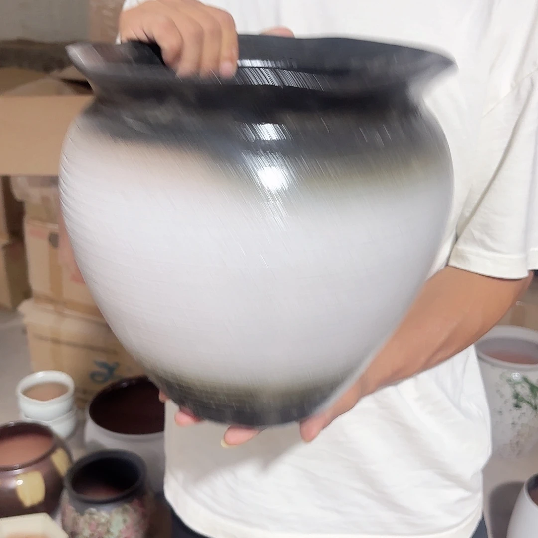 紫砂花盆大盆福利白黑口径25高度26