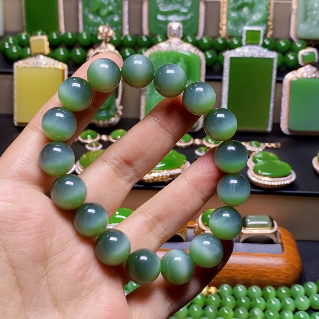 杨***8和田玉未镶嵌挂件