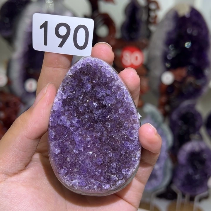 未镶嵌水晶大型摆件（非配饰）