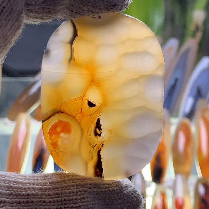 未镶嵌玛瑙/玉髓珠宝半成品71