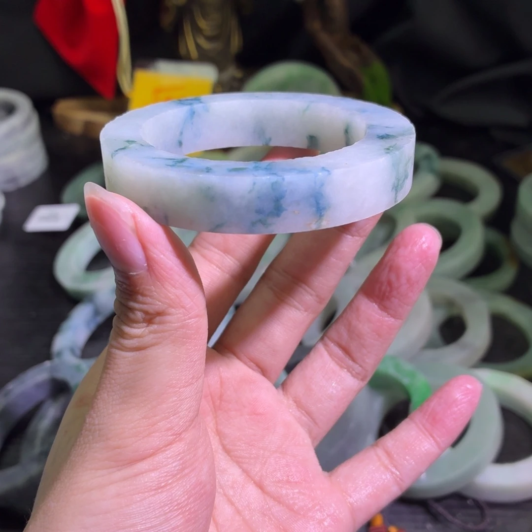 定制翡翠未镶嵌天然翡翠A货毛胚手镯定制