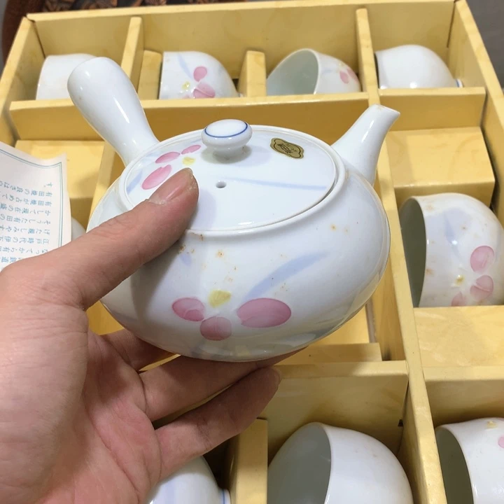 盘你就在家里吃东西吃哈哈哈你说