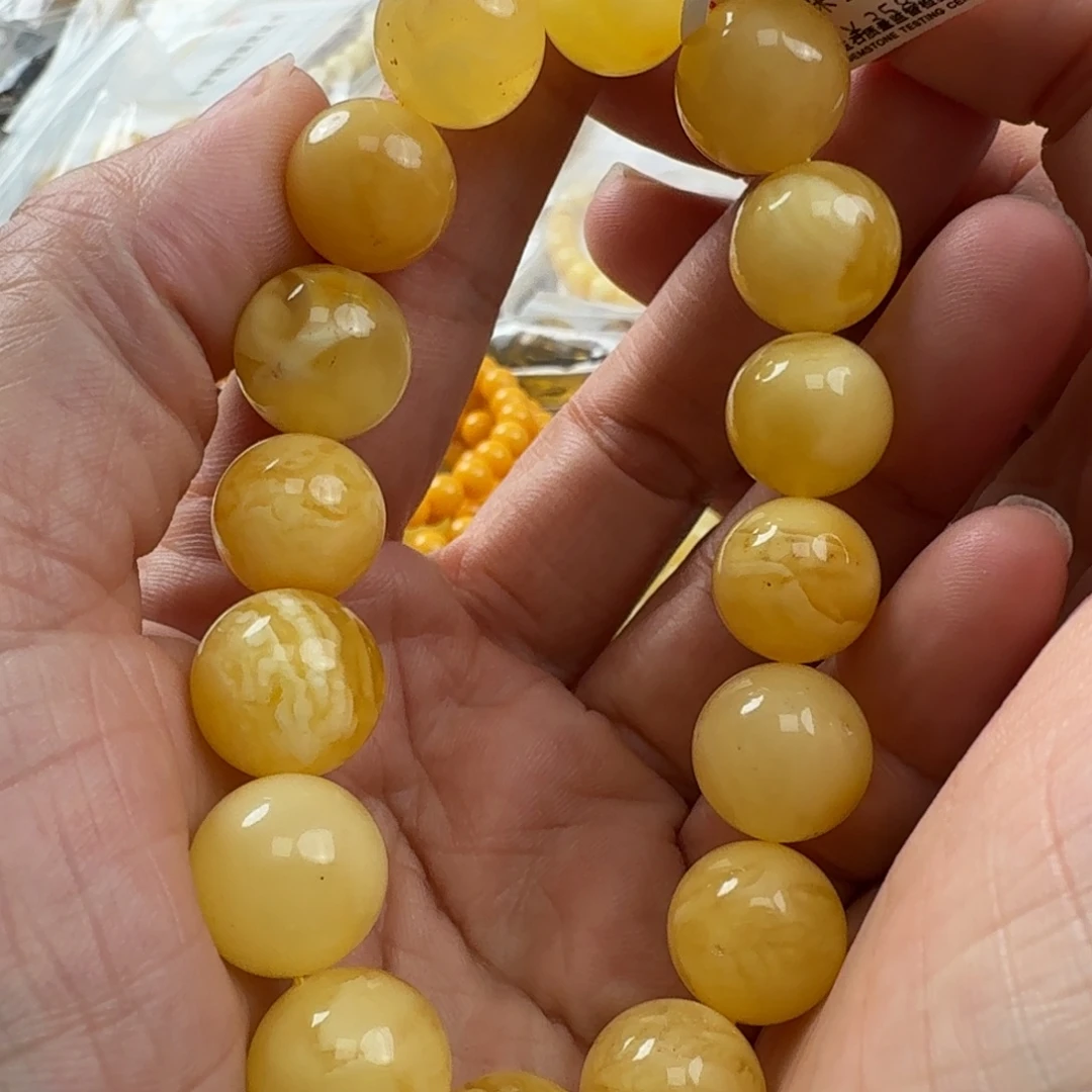未镶嵌琥珀珠宝奇石