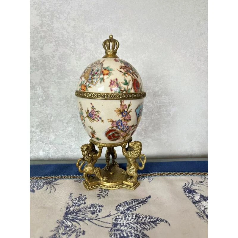 铜配瓷扇子系列三狮子收纳罐摆件