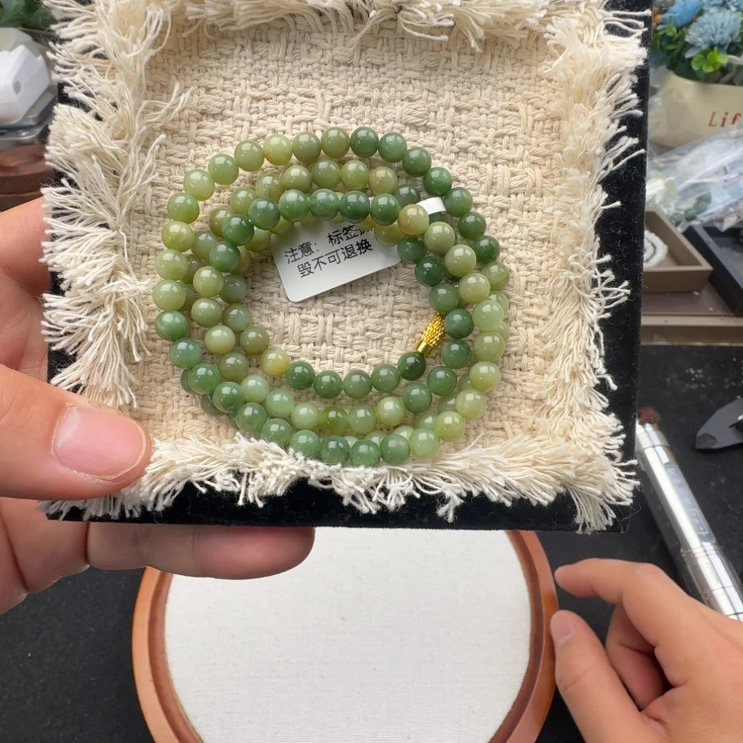 和田玉未镶嵌手链卡6黑羊洞起荧光，28