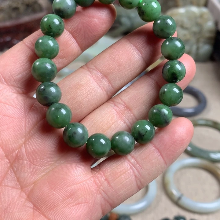 和田玉（糖玉）未镶嵌手镯