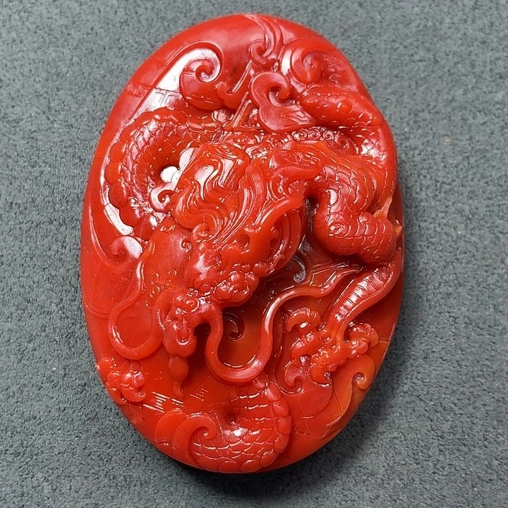 波***松南红玛瑙未镶嵌龙牌