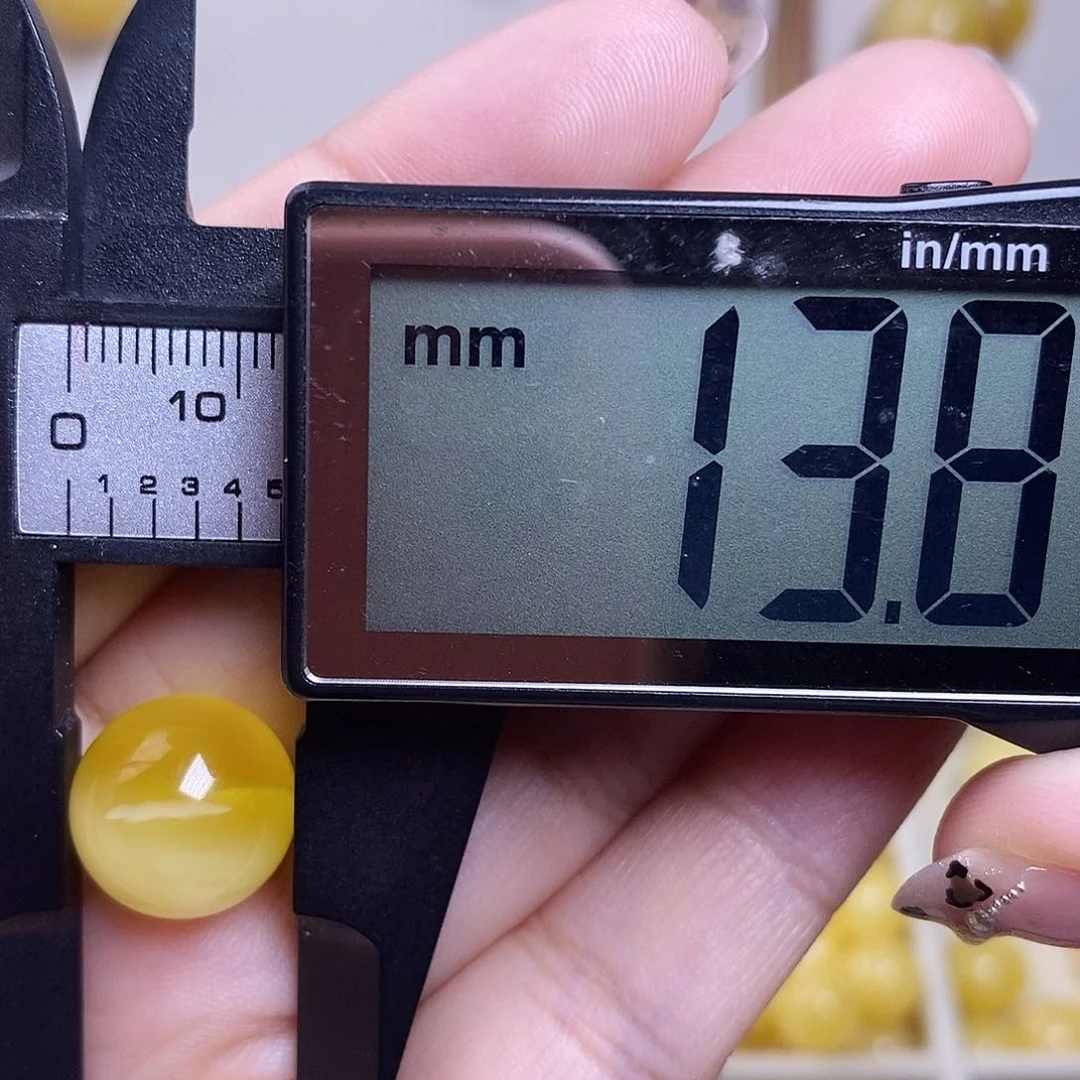 裸石琥珀未镶嵌蜜蜡圆珠