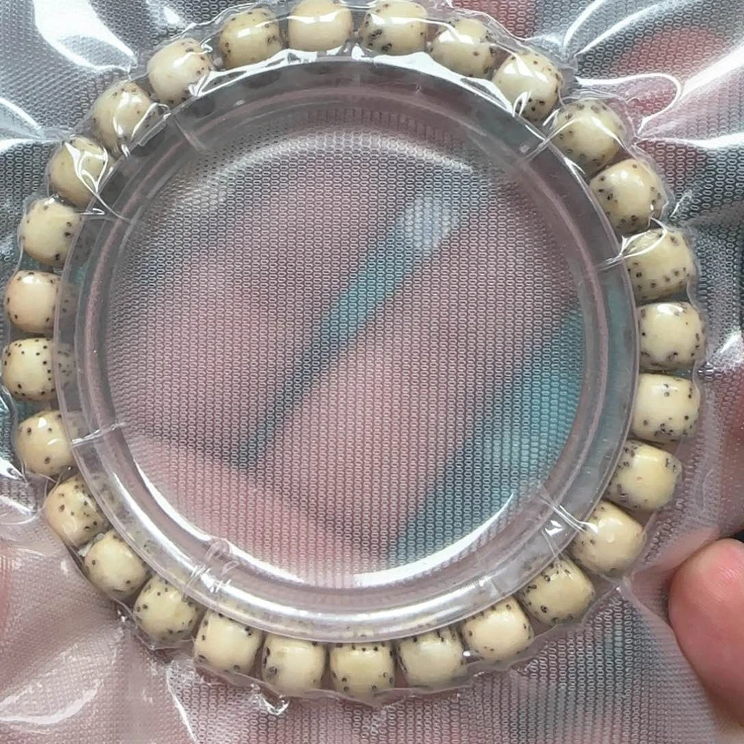 星月菩提手串河豚