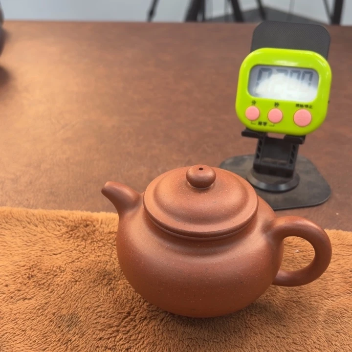 大***猴紫砂茶壶宜兴原矿朱泥