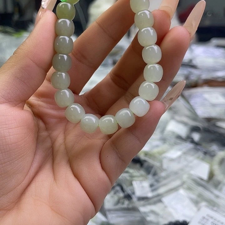 和田玉未镶嵌手串
