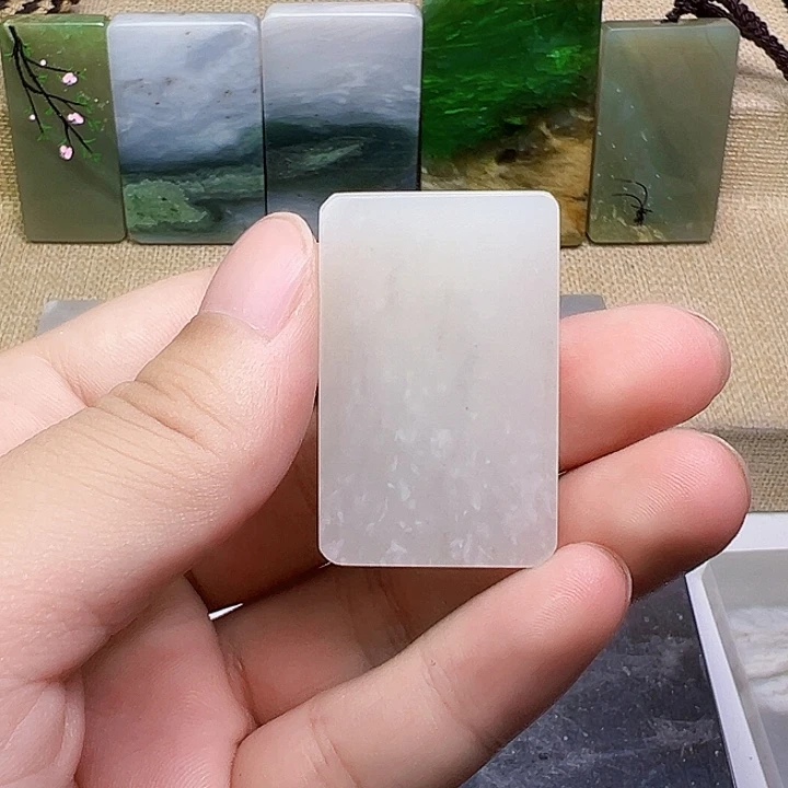 和田玉未镶嵌珠宝半成品